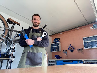 Tool Truck, Atelier de Réparations Vélos à Romans-sur-Isère