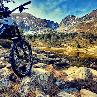 Loca E-Bike 66 - ( Location De Vttae Pyrénées-Orientales - Location De Vtt Électriques Canigou - E-Bike Renting - Vélo, Service De Location De Vélos à Ille-sur-Têt