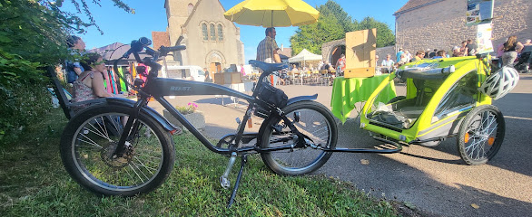 Le Céléripède, Service De Location De Vélos à la Roche-en-Brenil