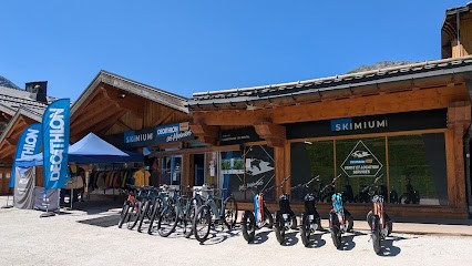 Decathlon Mountain Les Ménuires - Skimium Art De Glisse, Loueur de Vélos aux Belleville
