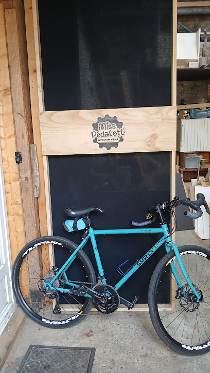Miss Pédalett' Atelier De Réparation De Vélos au Mans