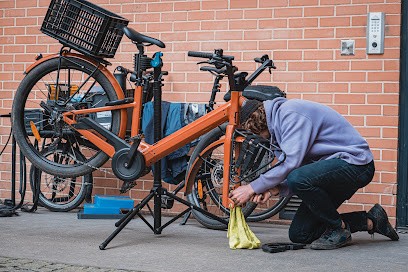 Tristan Réparateur Vélo A Domicile, Atelier de Réparations Vélos à Vincennes