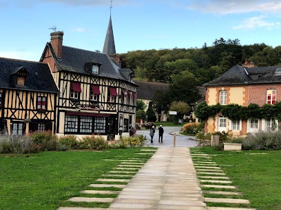 Base de Plein Air, Atelier de Réparations Vélos au Bec-Hellouin