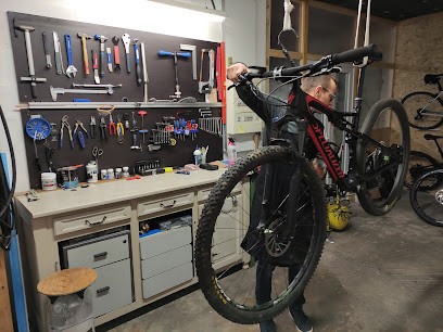 Cyrilus Cycles, Atelier de Réparations Vélos à Condrieu