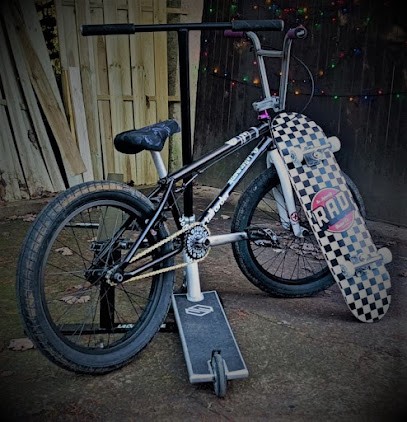 Slack Bike Réparation, Vente De Vélo Et Skate Shop, Atelier de Réparations Vélos à Saint-Benoît