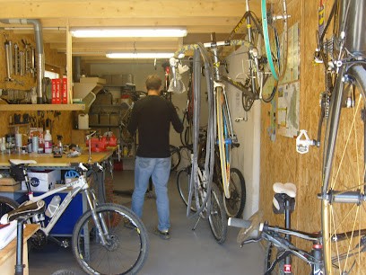 VELCOME Réparation Cycles, Atelier de Réparations Vélos à Communay
