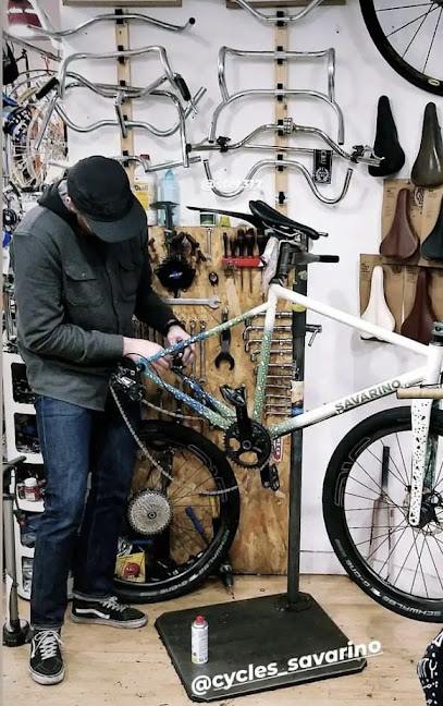Cycles Savarino Atelier De Réparation De Vélos à Montreuil-le-Gast