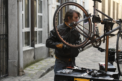 Allo Vélo Bobo Atelier De Réparation De Vélos à Paris 20
