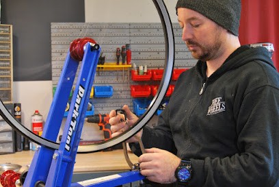 FREEWHEELS Atelier Mobile, Atelier de Réparations Vélos à Avrillé