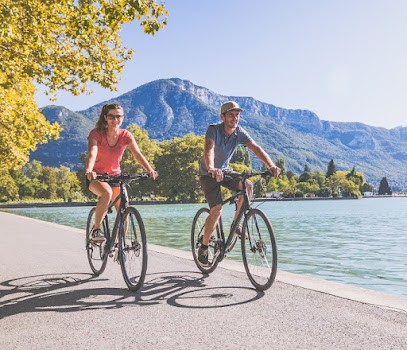 NOMAD BIKE - Talloires, Loueur de Vélos à Alex