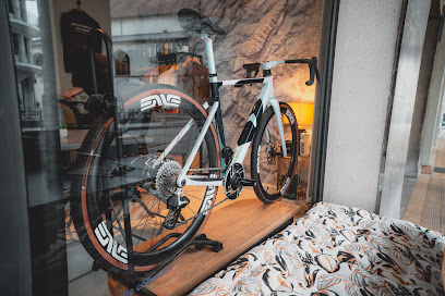 Le Bon Wagon Annecy Magasin De Vélos à Annecy