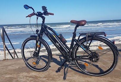 Vélo d'Opale: Location de vélo électrique à Wimereux pour découvrir la Côte d’Opale et le grand site de 2 Caps, Loueur de Vélos à Wimereux