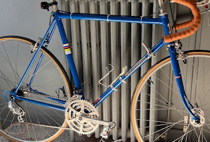 Costum Tout Pour Les Cycles Anciens, Magasin De Vélos à Saint-Hilaire-de-Clisson
