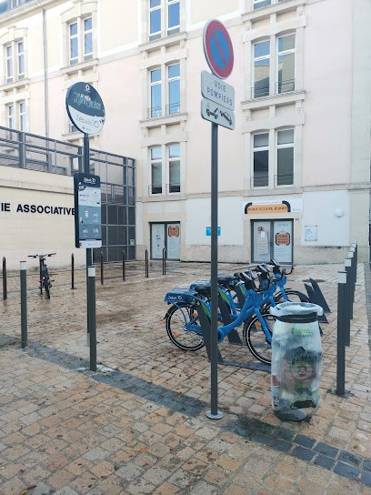 Station Vélo En Libre-service Zébullo, Loueur de Vélos à Reims