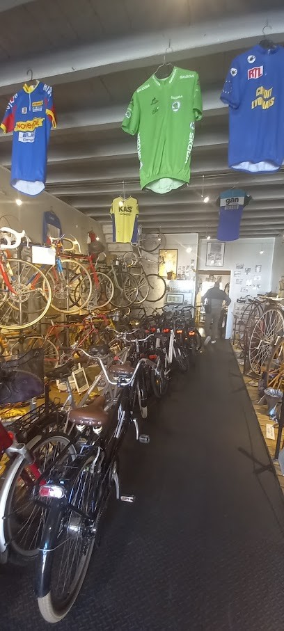 A Bicyclette, Loueur de Vélos à Lit-et-Mixe