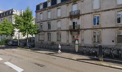 Station N°21 VélOstan Hôpital Central, Loueur de Vélos à Nancy