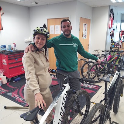 LE TANDEM, Loueur de Vélos à Arengosse