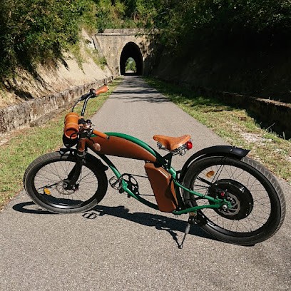 Location Vélos Dolce Via Ardèche (les Ollières Sur Eyrieux) Rayvol't Bike 07, Loueur de Vélos aux Ollières-sur-Eyrieux