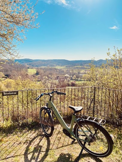 Stations Bee's vélos électriques - Le Bugue, Loueur de Vélos au Bugue