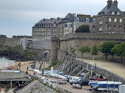 Loc'Malouine, Loueur de Vélos à Saint-Malo