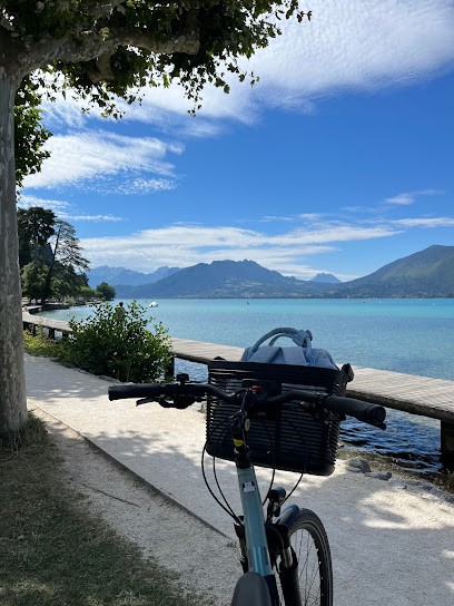 Outside Bike, Loueur de Vélos à Annecy-le-Vieux