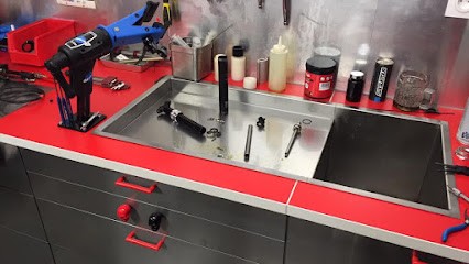 Two Wheels, Atelier de Réparations Vélos à Monestier-de-Clermont