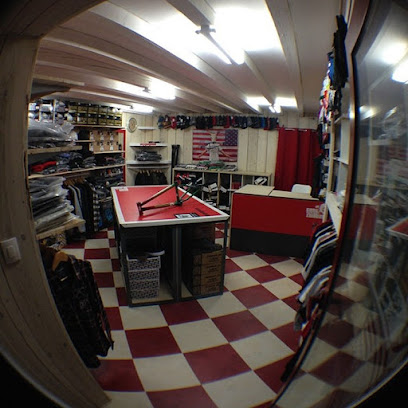 Bmxgangster, Magasin De Vélos à Carnas