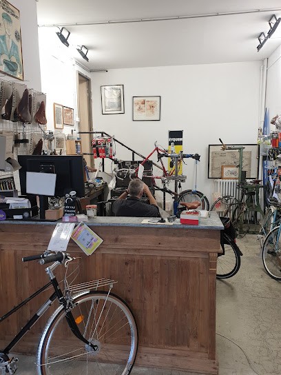 La Cour Cyclette, Atelier de Réparations Vélos à Ivry-sur-Seine