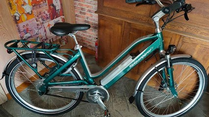 Ludovic Marquer, Atelier de Réparations Vélos à Matignon